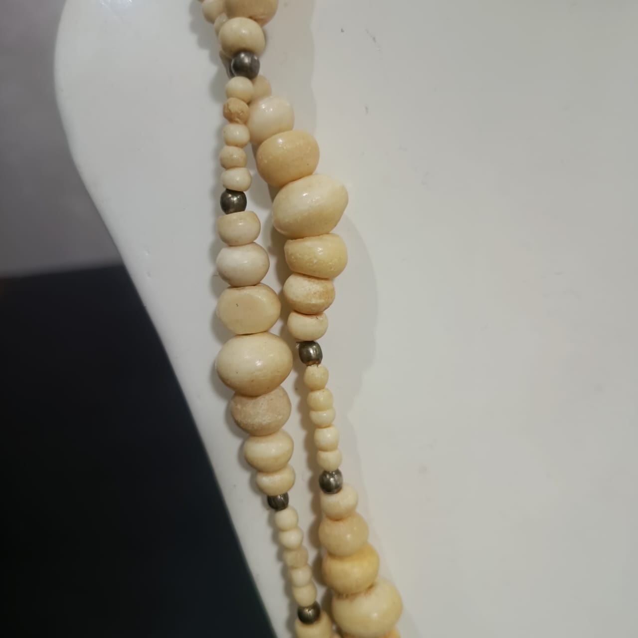 عقد تحفة من عااج