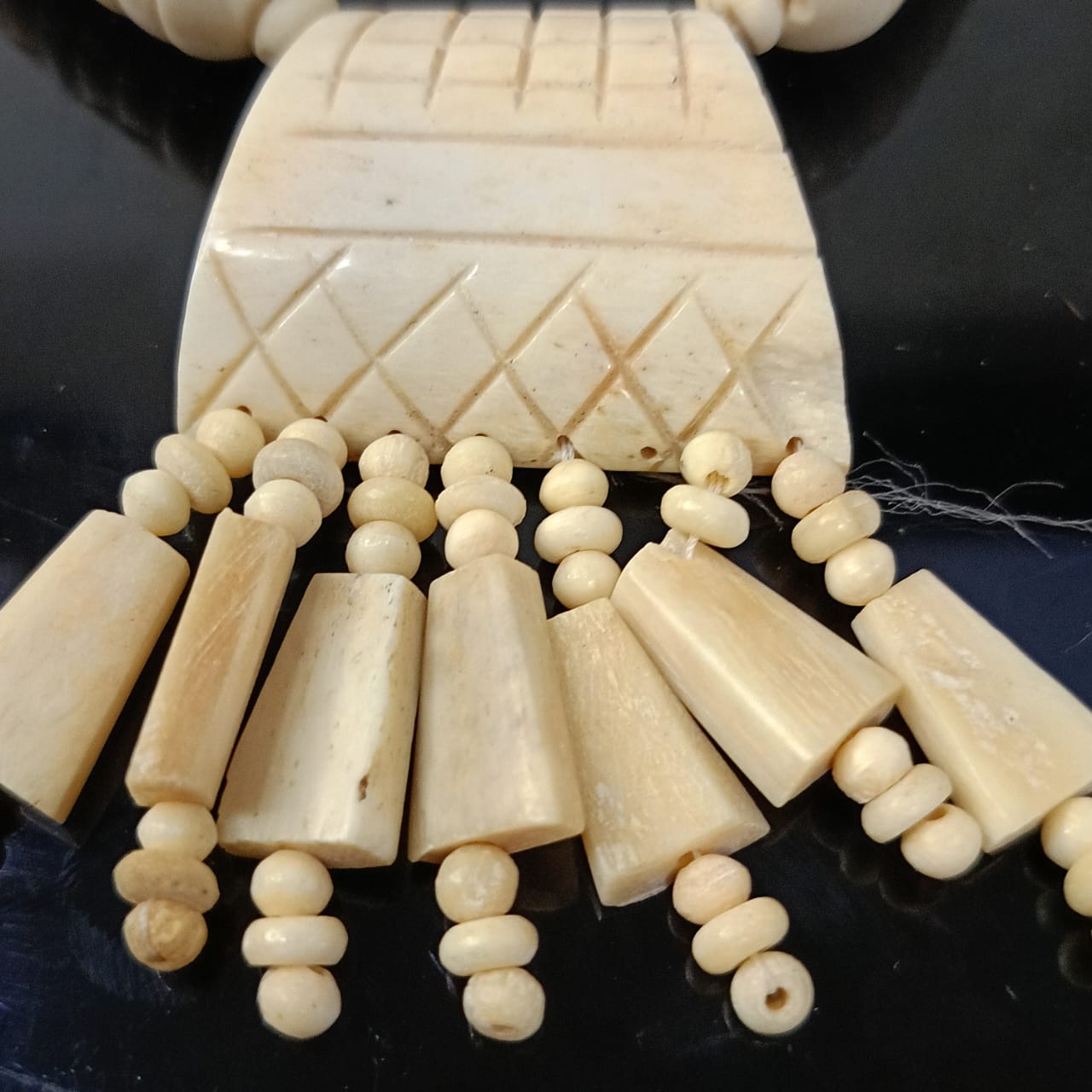 عقد تحفة بالعااج