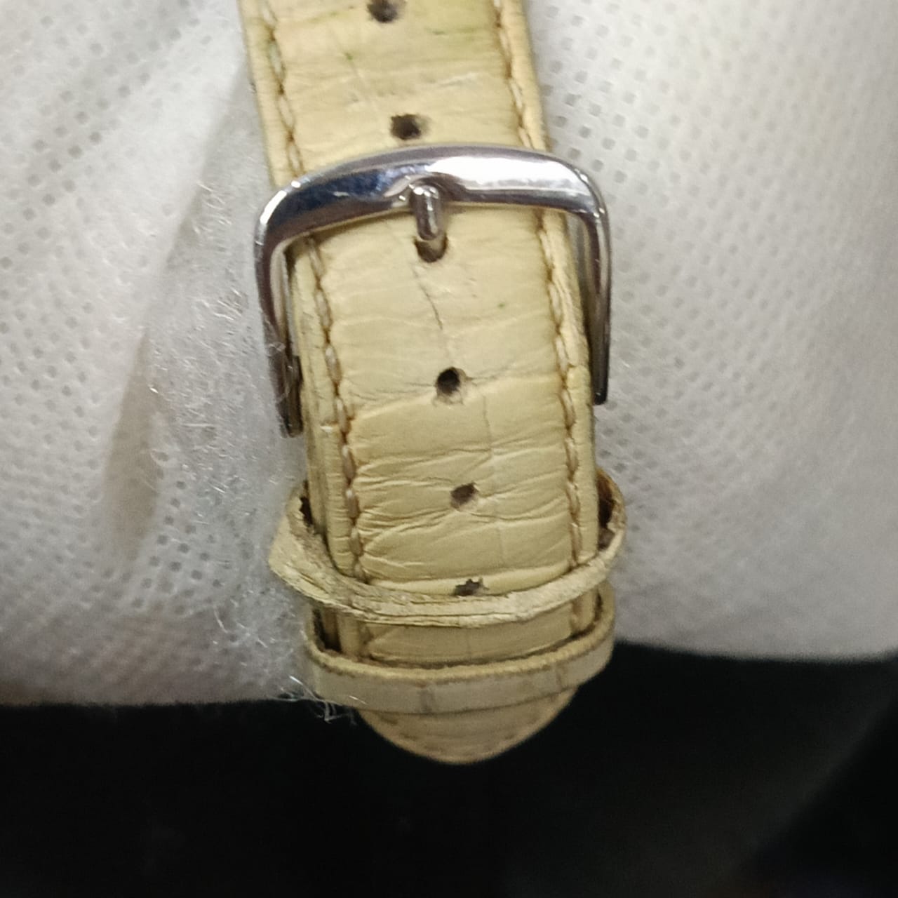 Montre Tissot Quartz extra plat
