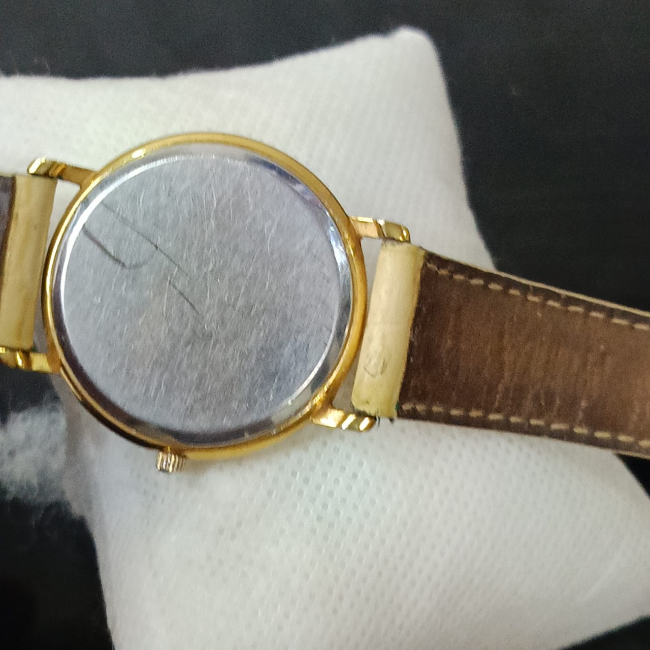 Montre Tissot Quartz extra plat
