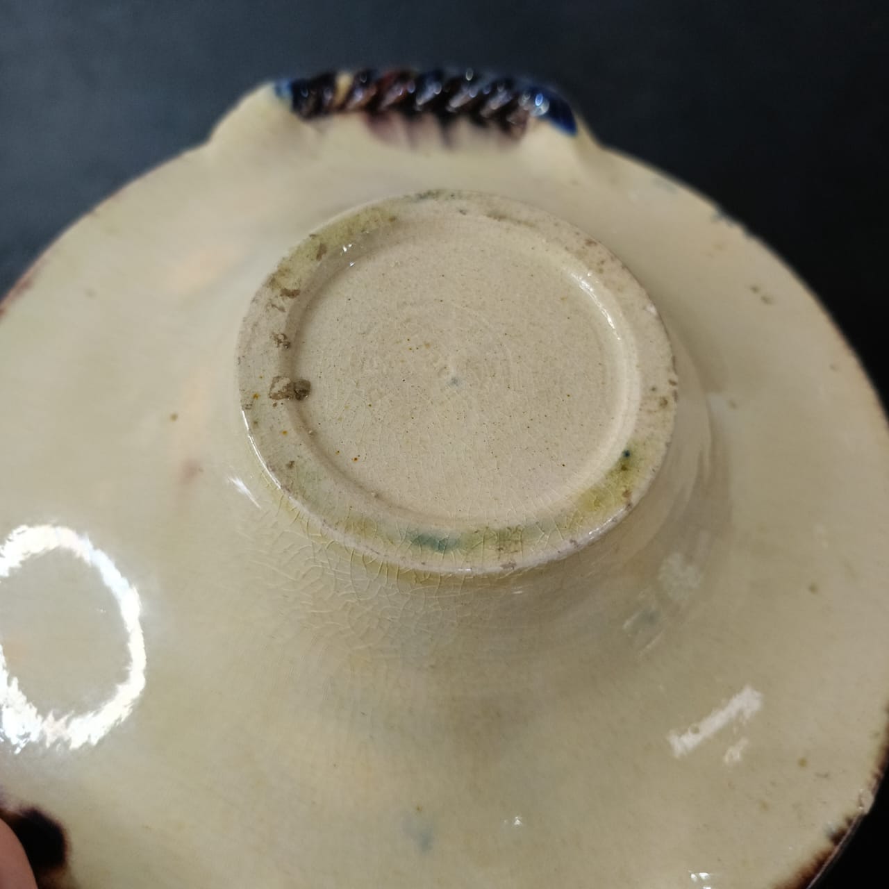 Ancien vase signé