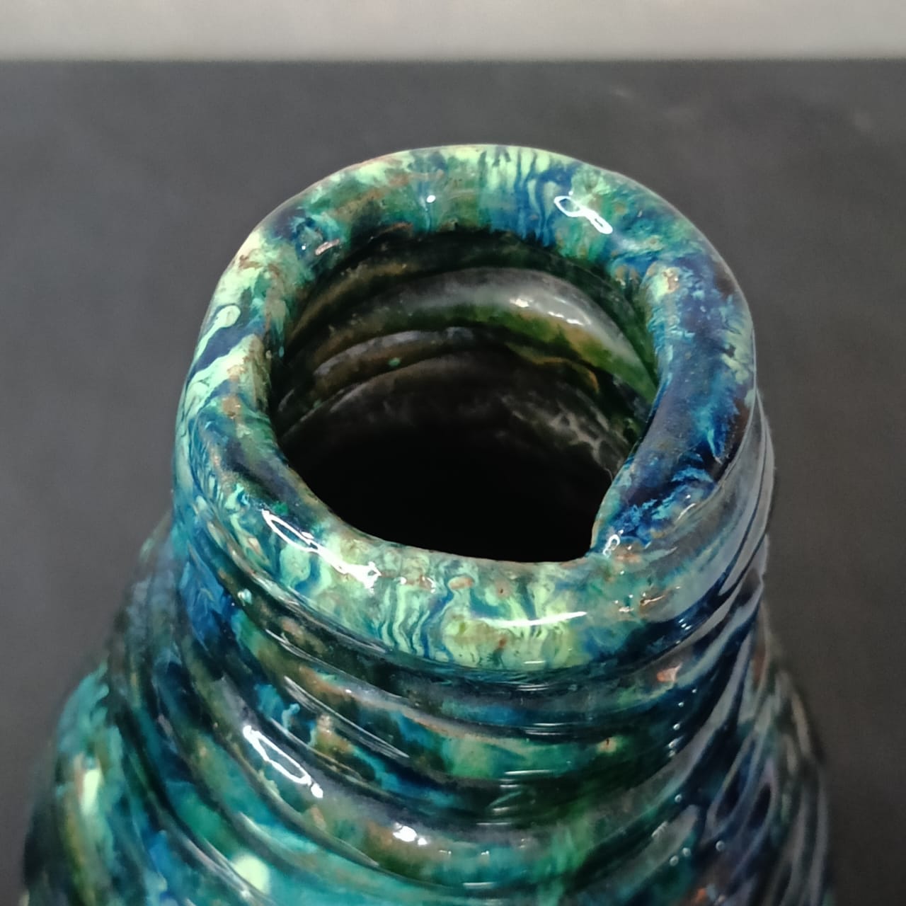 Vase rare vintage original