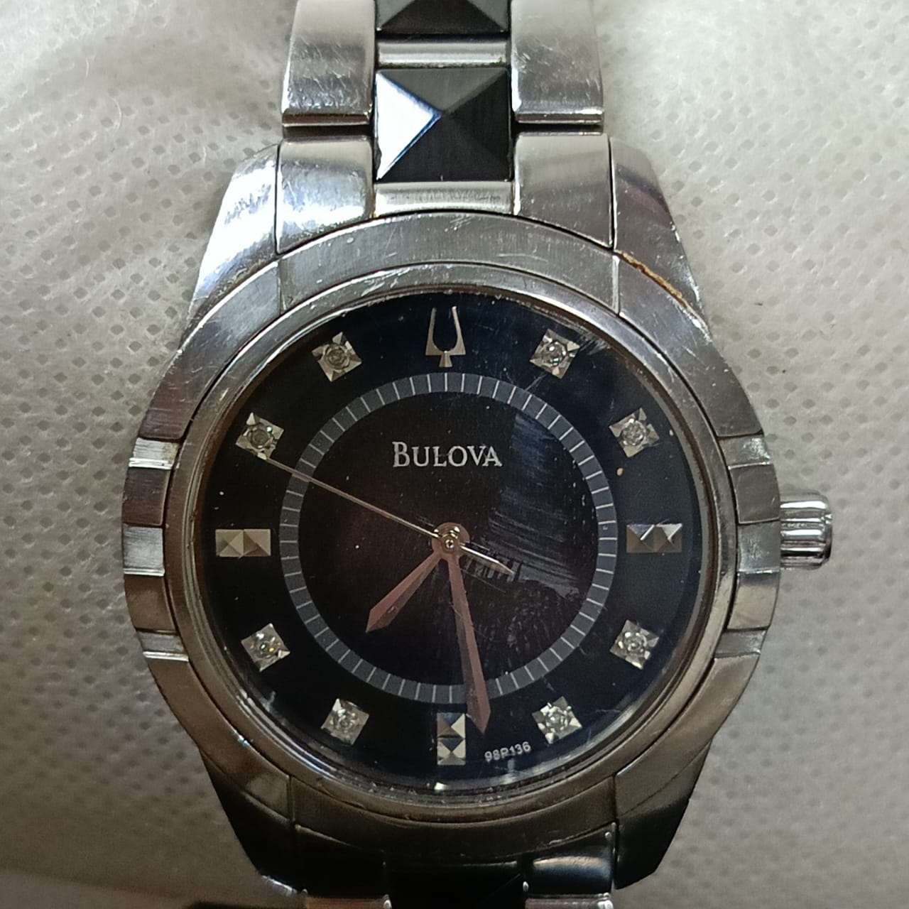 Montre bulova céramique avec diamant femme original