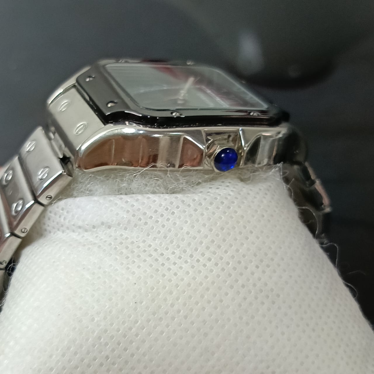 Montre quartz neuf