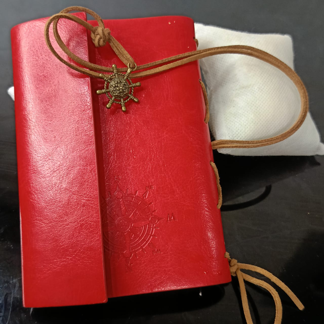 Bloc notes en cuir vintage original rare