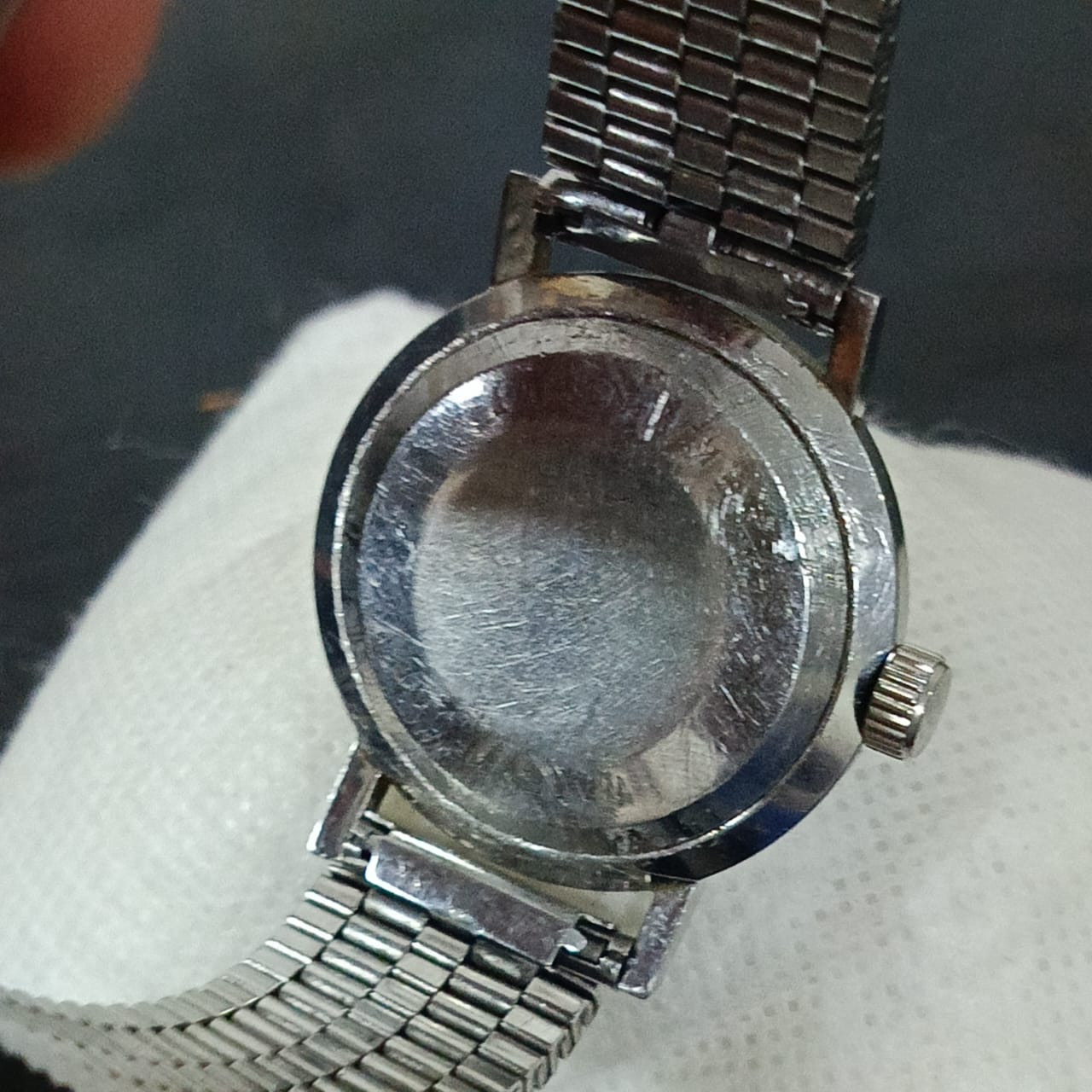 Montre Tissot mécanique vintage originalعاطلة