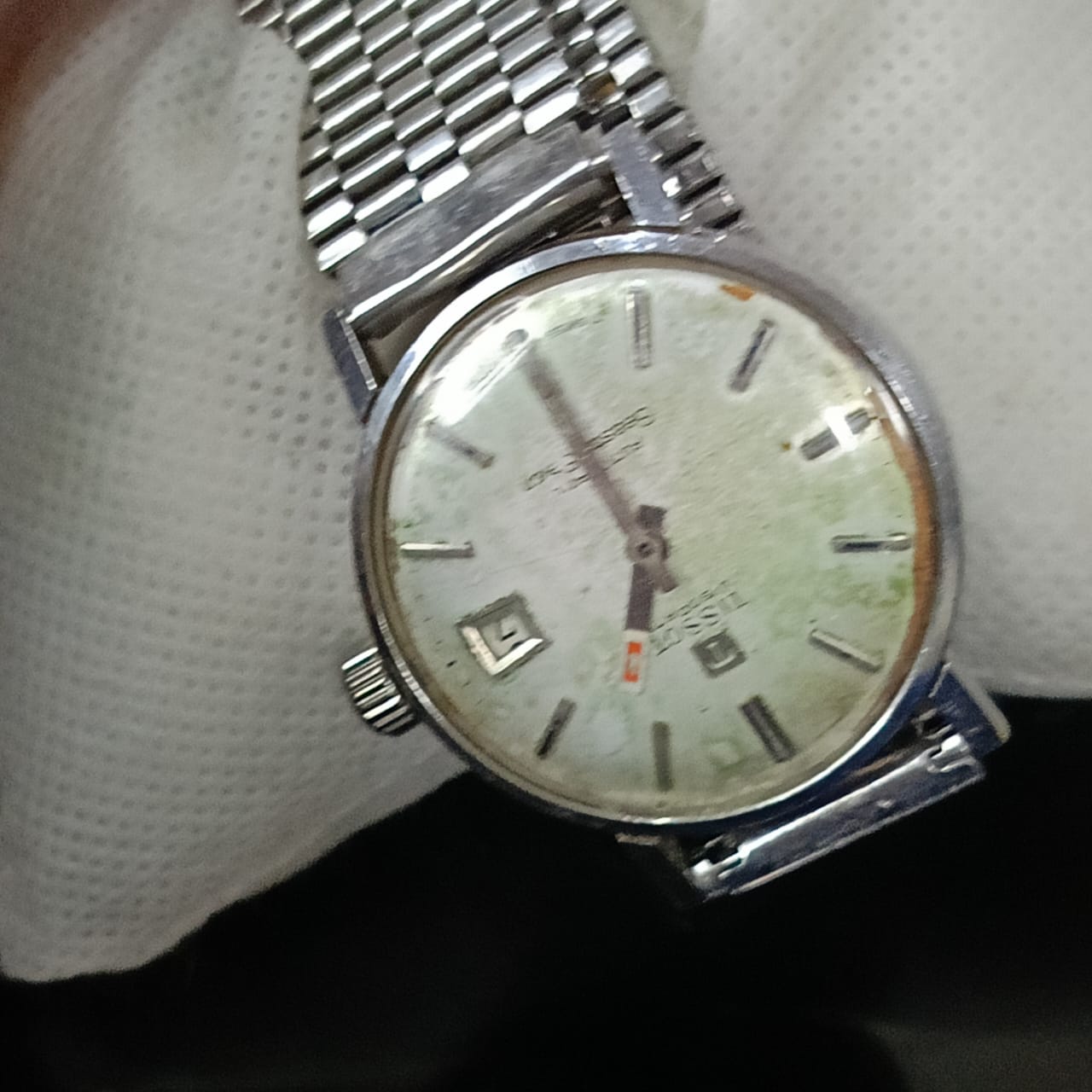 Montre Tissot mécanique vintage originalعاطلة