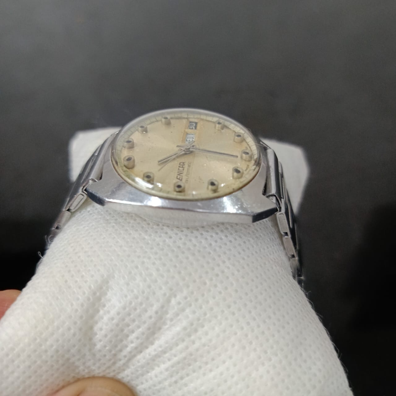 Montre enicar automatique original عاطلة