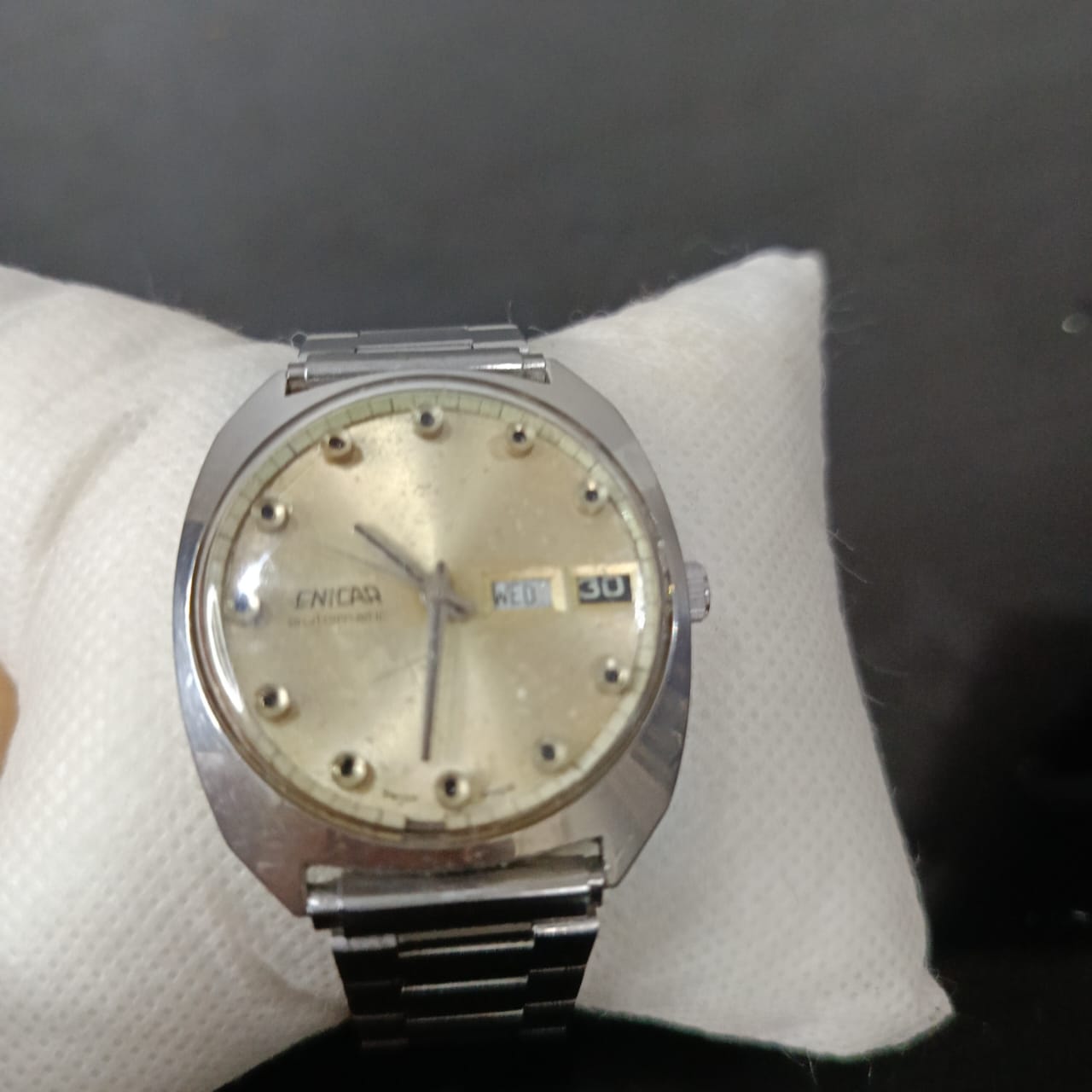 Montre enicar automatique original عاطلة