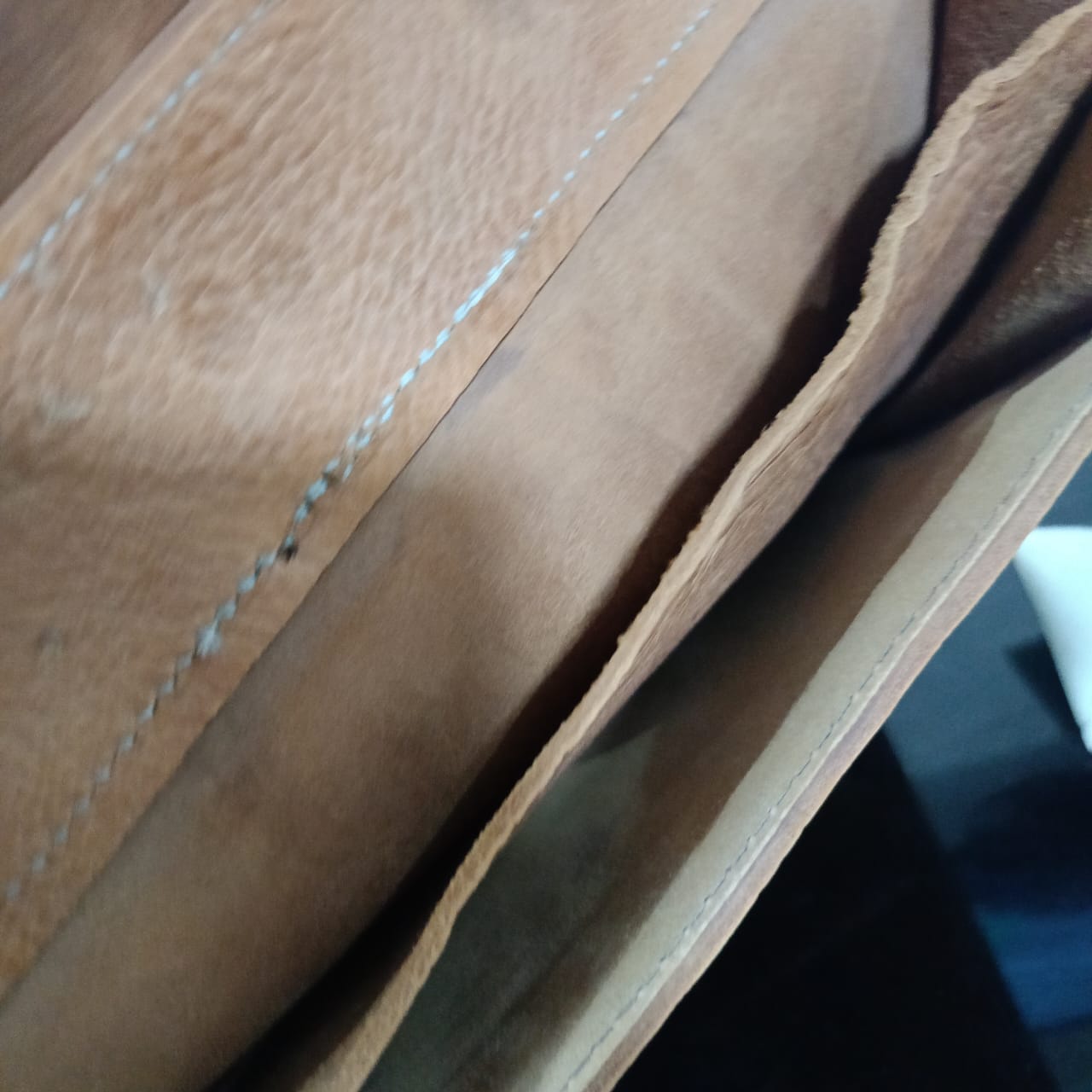 محفظة أنتيك تحفة من الجلد الحر