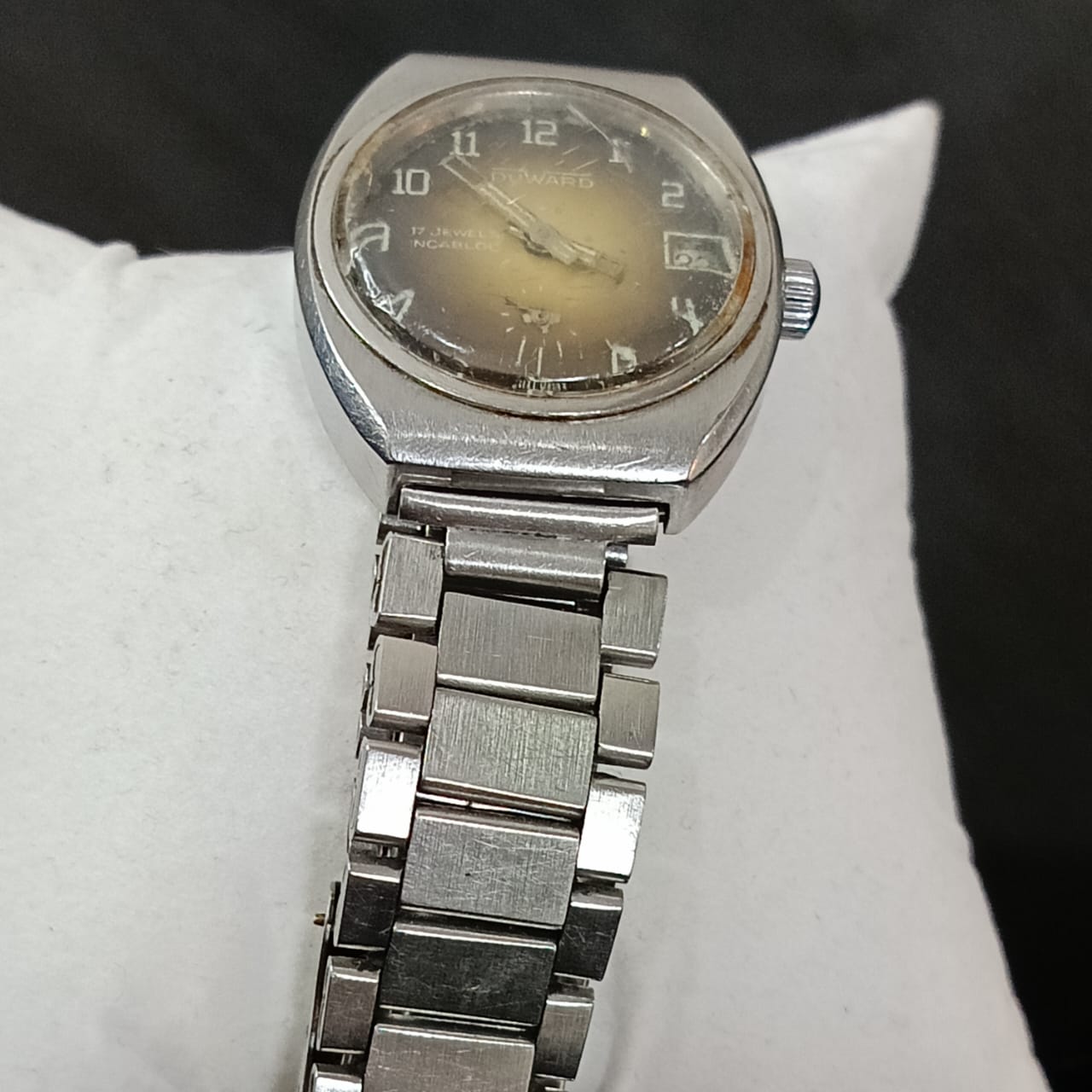 Montre mécanique vintageعاطلة