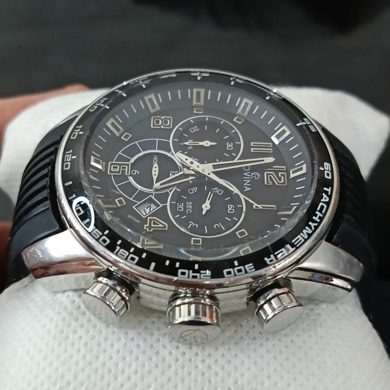 Montre rovina Suisse chronographe original