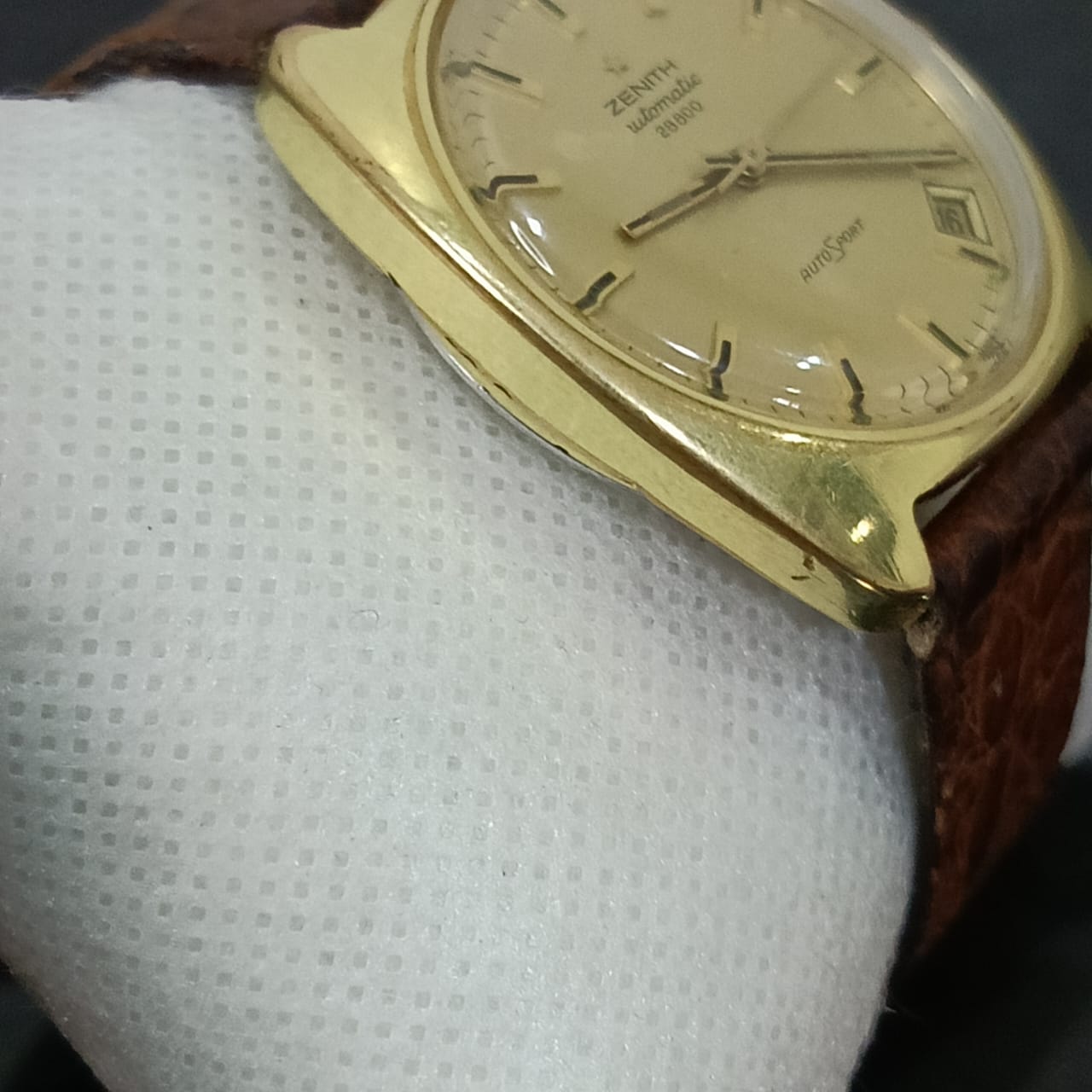 Montre Zenith automatique original plaqué or vintage