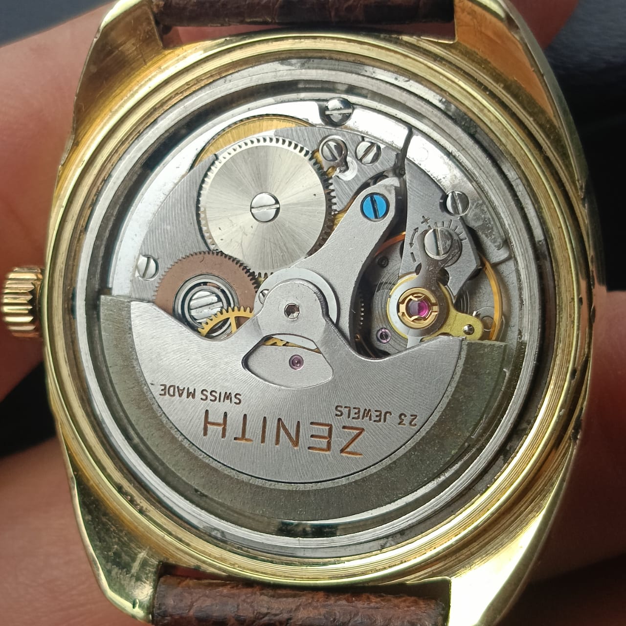 Montre Zenith automatique original plaqué or vintage