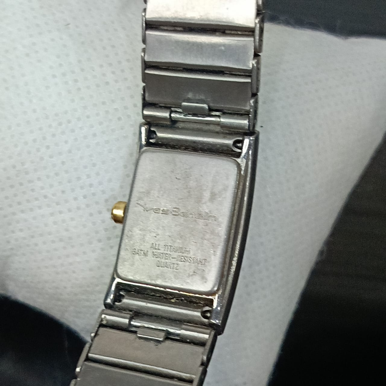 Montre quartz femme titanium