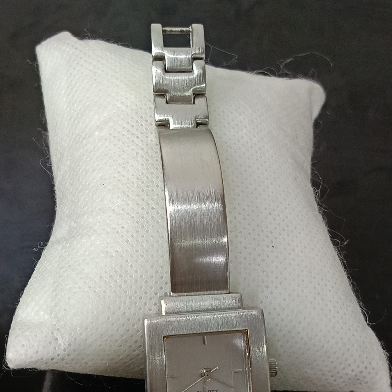 Montre quartz original femme titanium