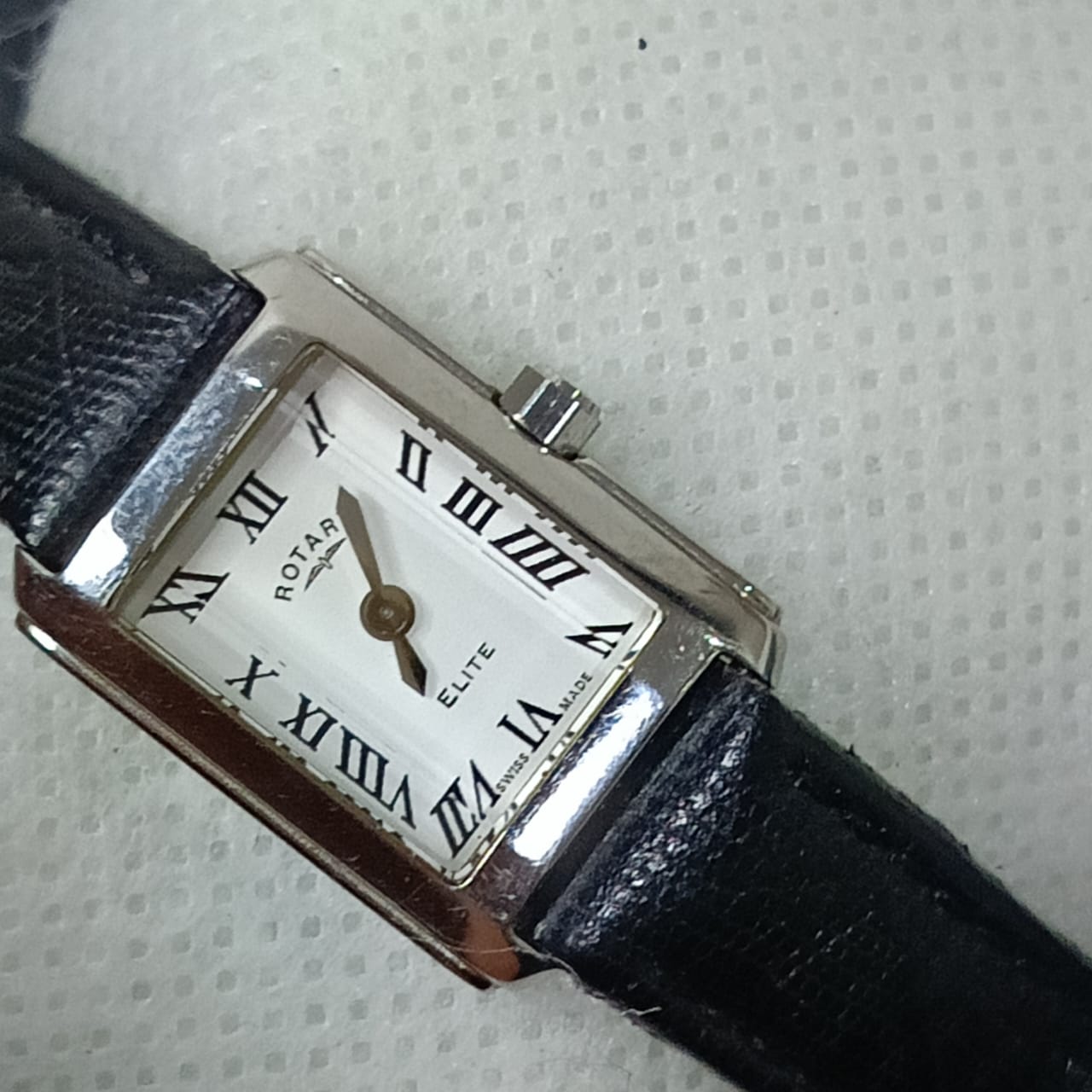Montre Rotary élite femme original plaqué or blanc