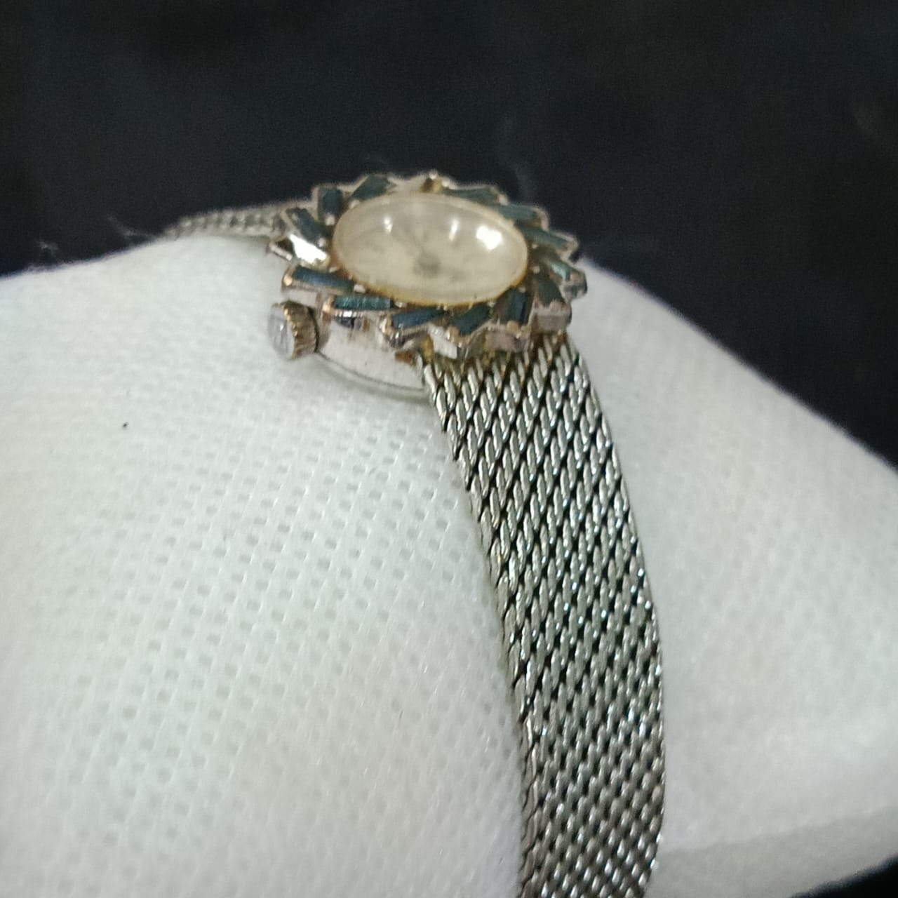 Montre Sandoz mécanique femme عاطلة