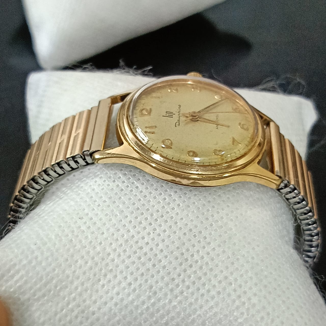 Montre lip dauphine Mécanique vintage original