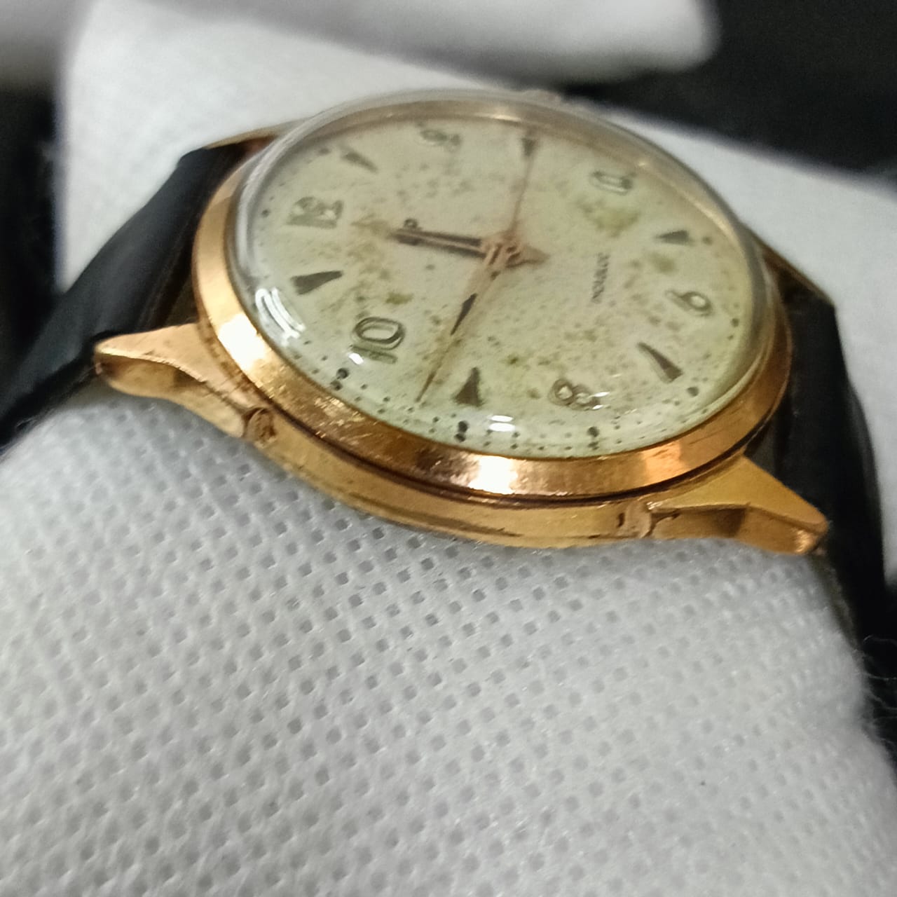 Montre lip mécanique vintage original