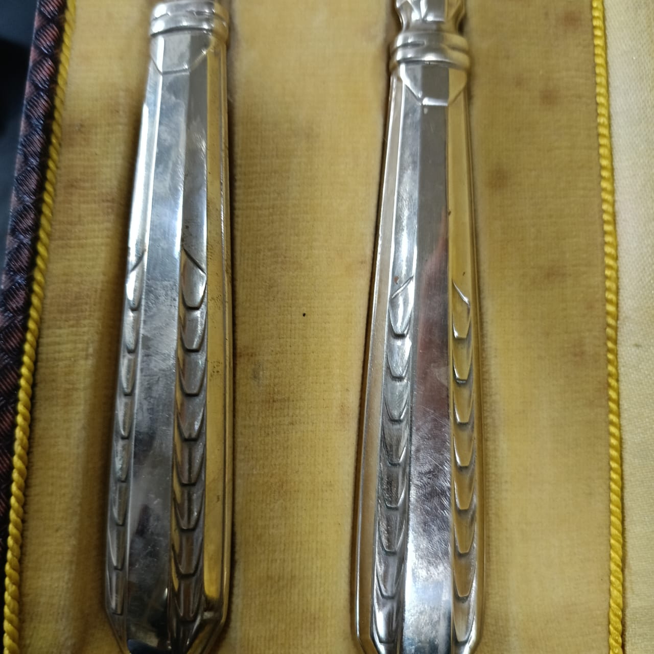 Ancien coffret argenté