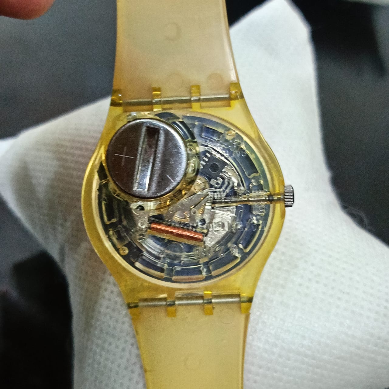 Montre swatch femme original