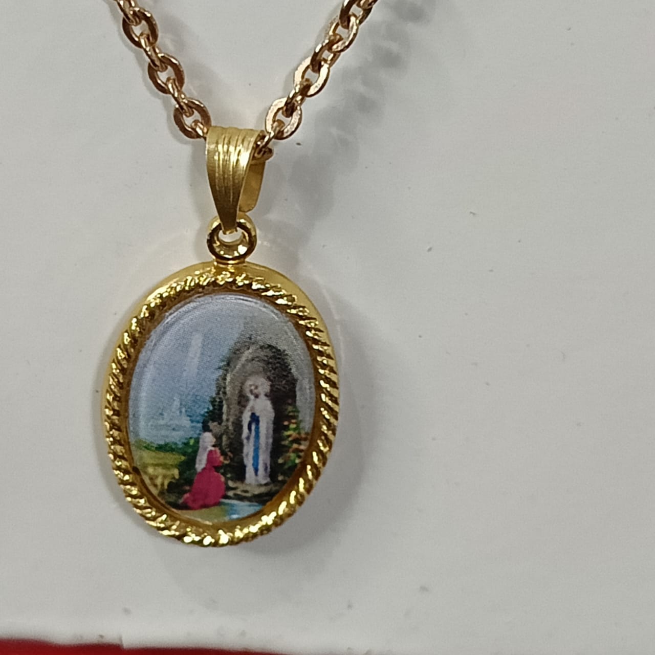 سلسلة بلاكي حر أمريكية تحفة