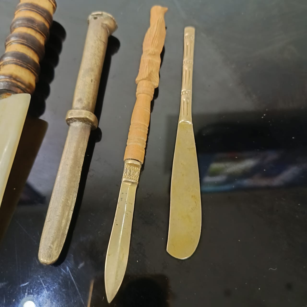 08 قطع فاتح الأغلفة أنتيك