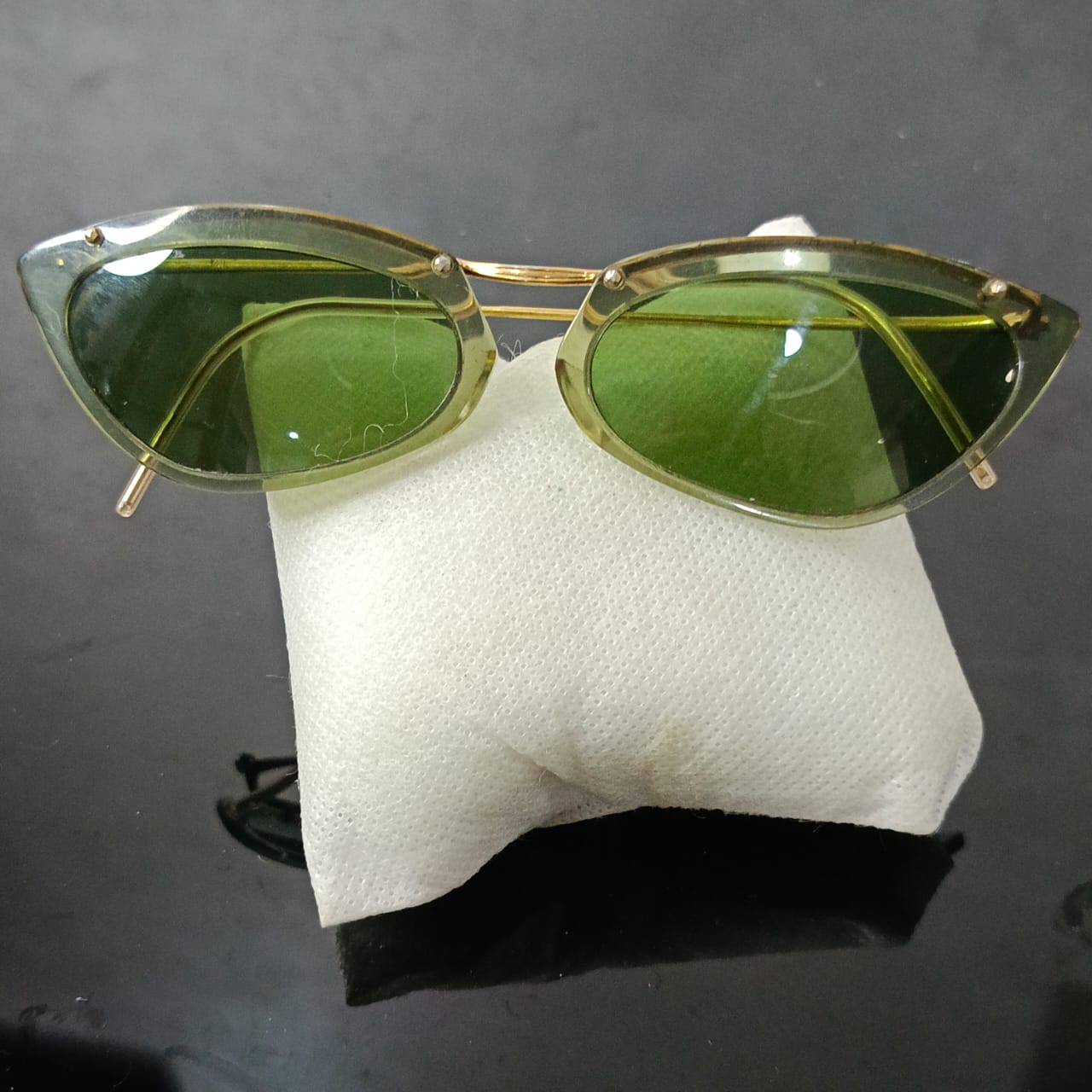 Lunette femme rare vintage or
