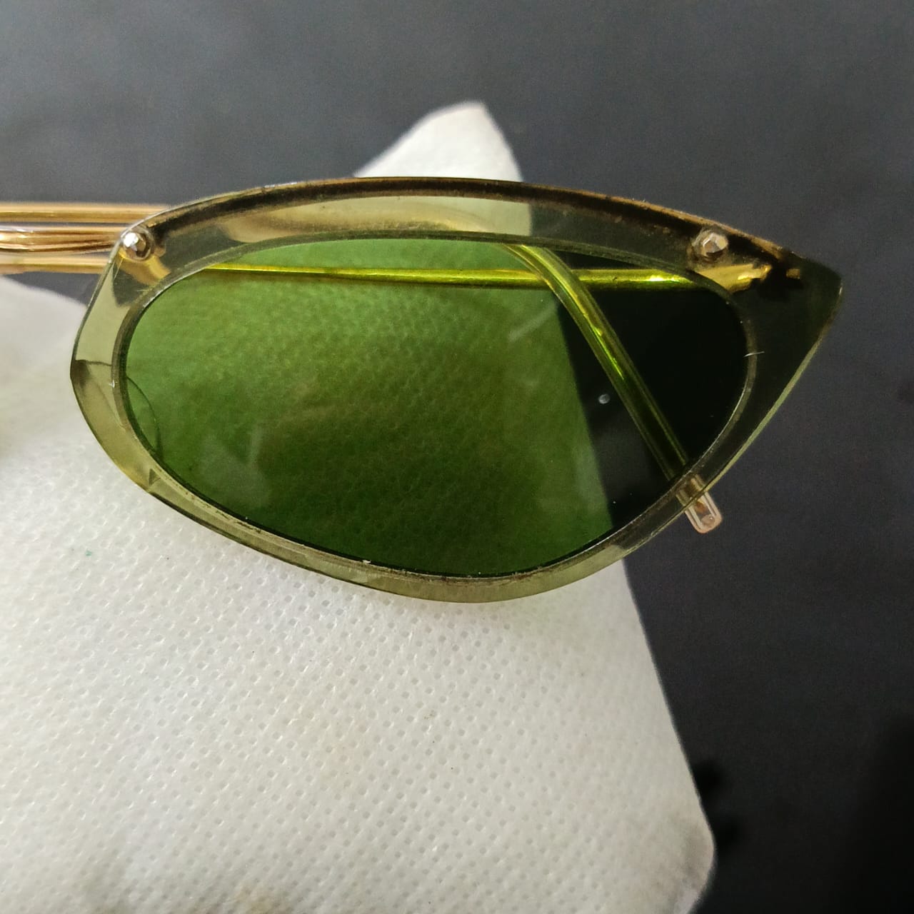 Lunette femme rare vintage or