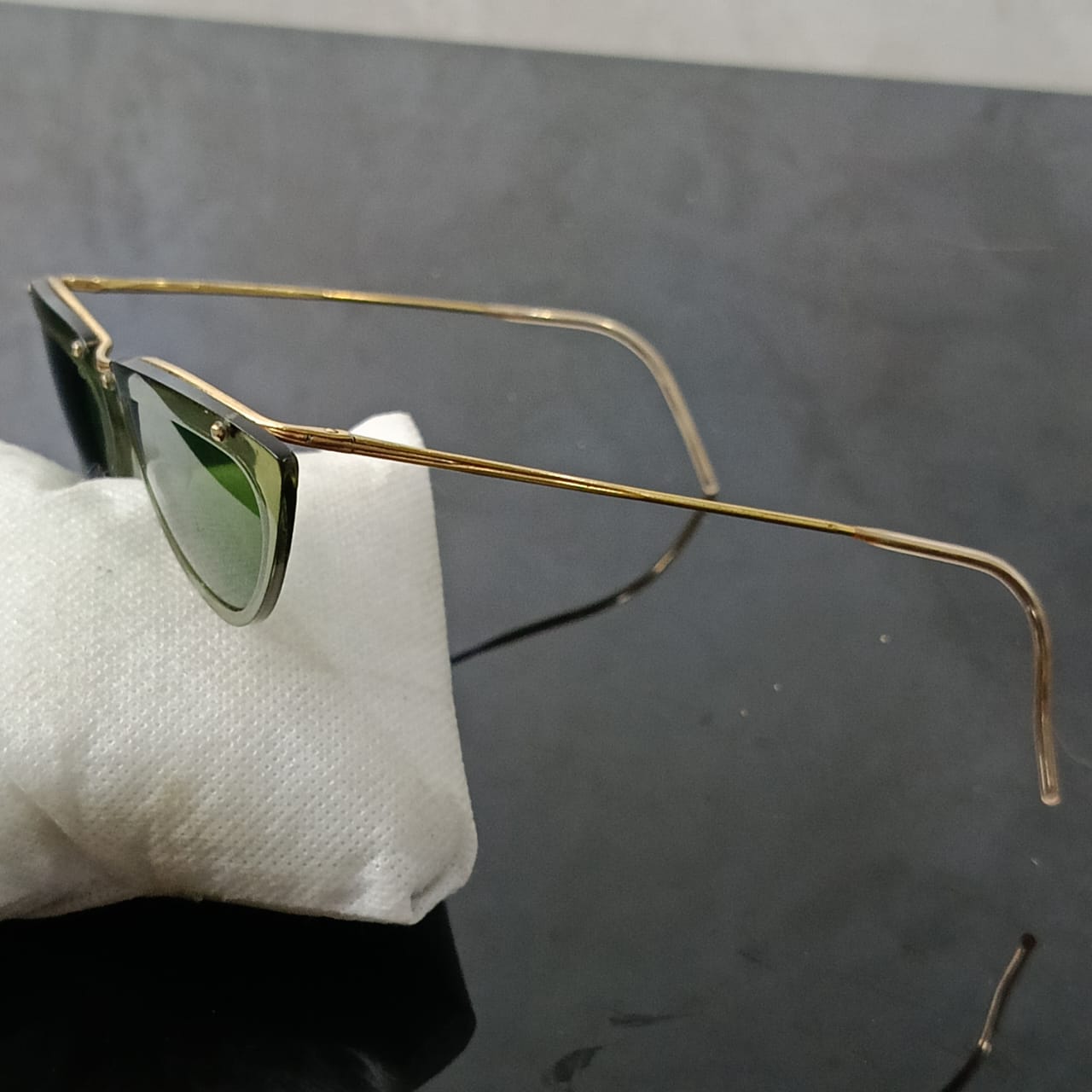 Lunette femme rare vintage or