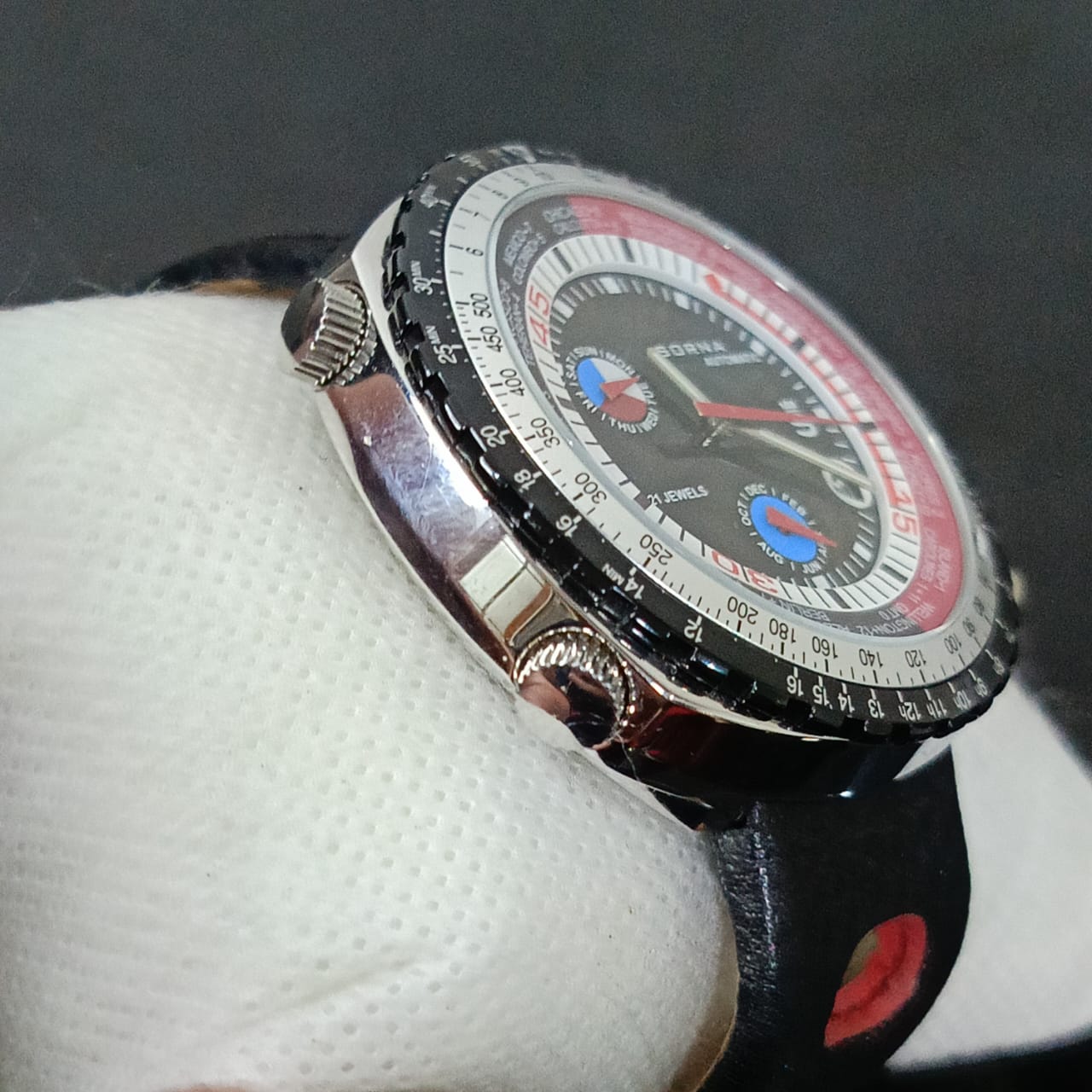 Montre sorna automatique original neuf