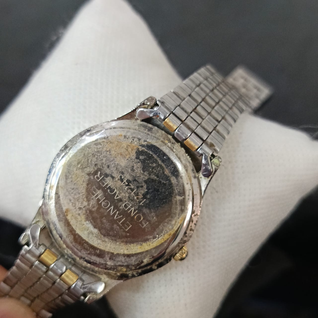 Montre action classique original
