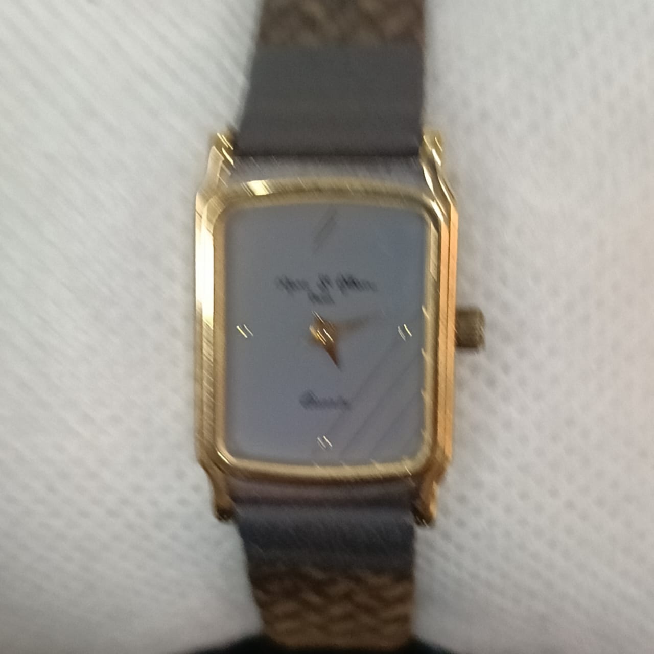 Montre marc st Alban Paris