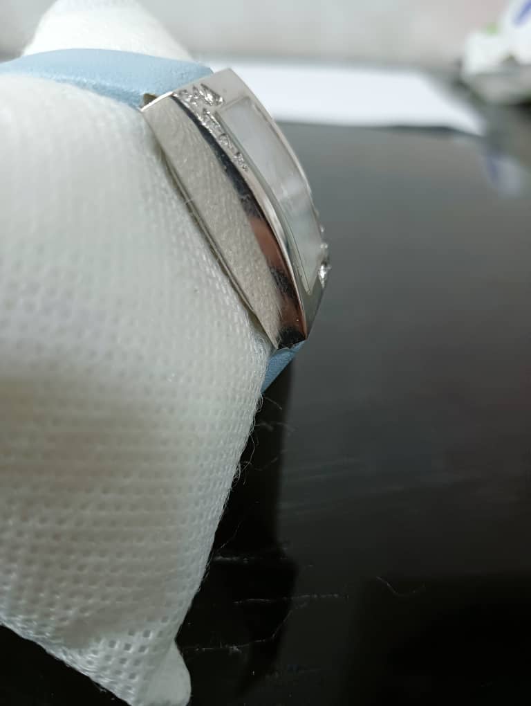 Montre femme quartz original