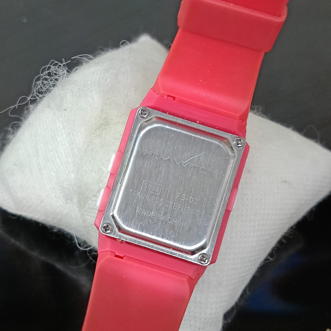 Montre film witch femme original Quartz