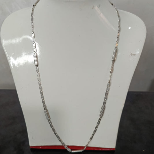 سلسلة فضة
