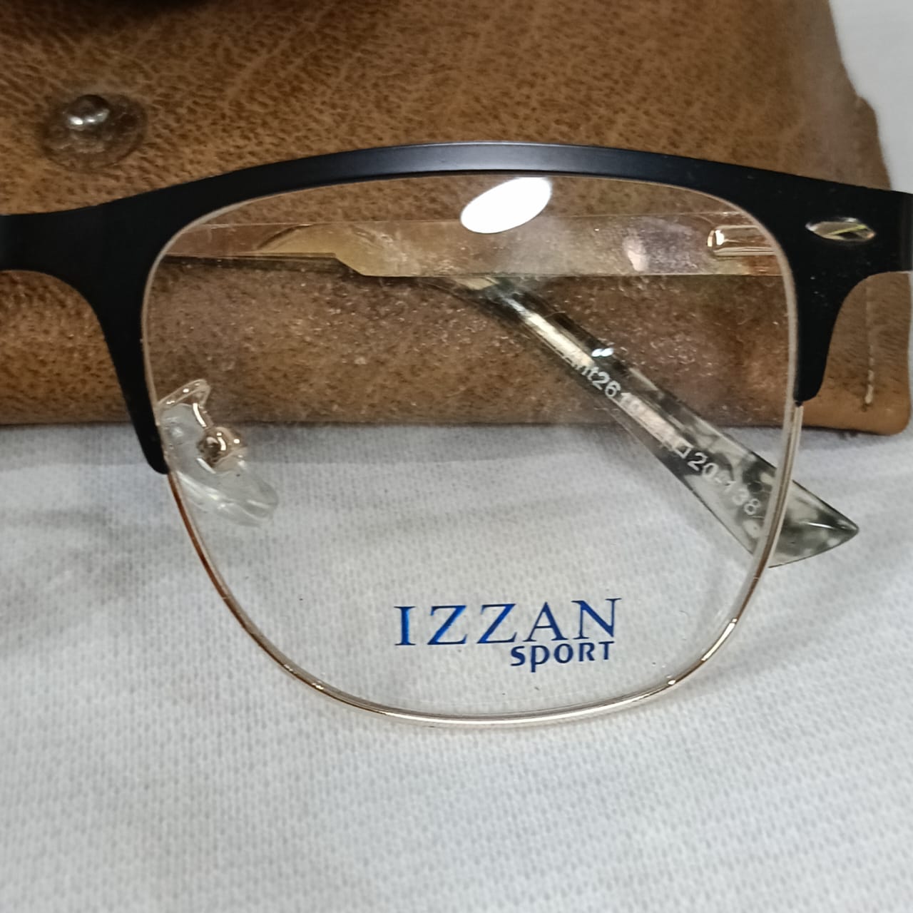 Lunette izzan sport