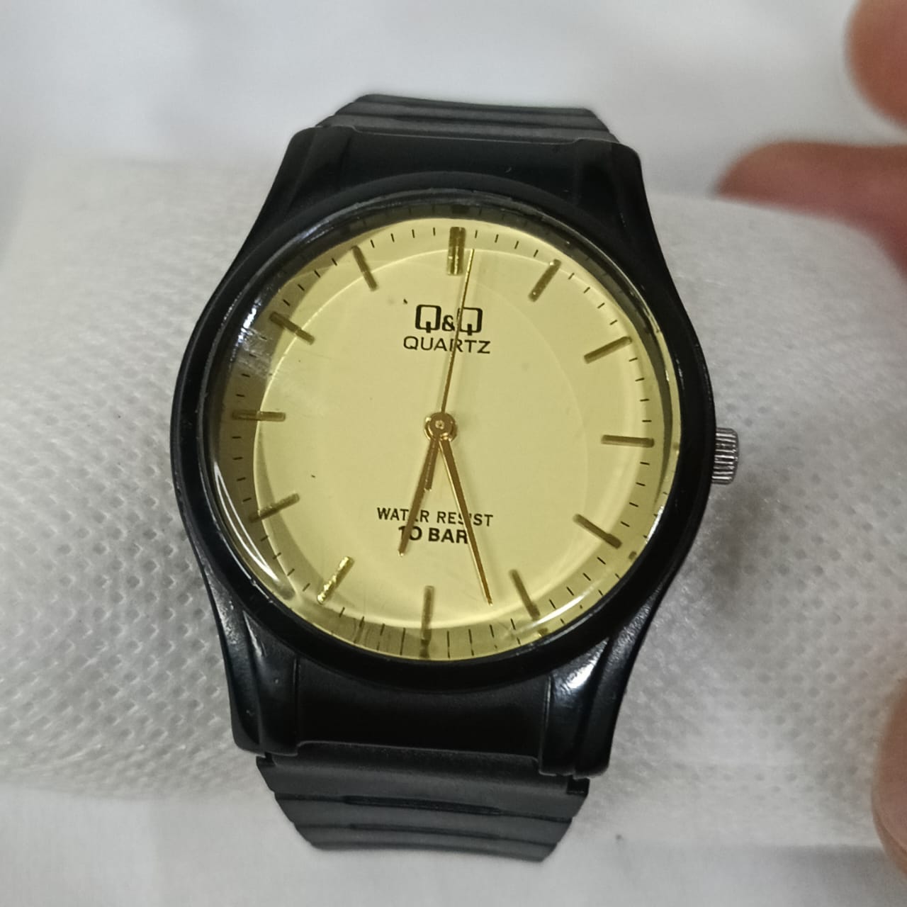 Montre Q,Q Quartz original