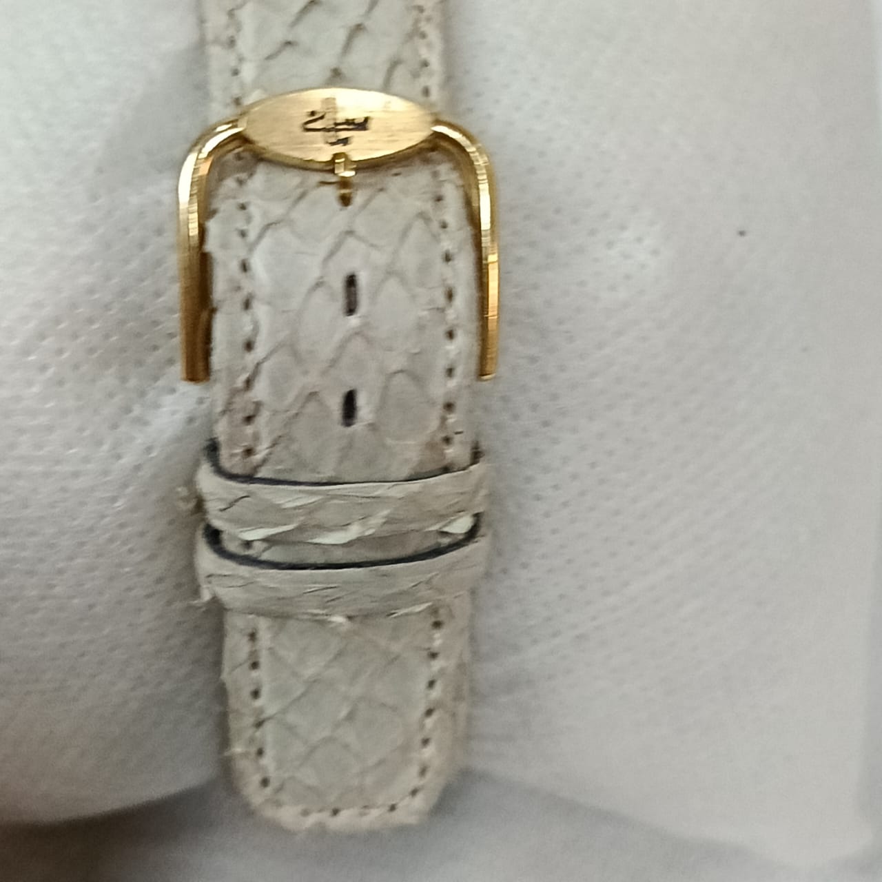 Montre muslima مسلمة automatique suisse original en plaqué or 10mm
