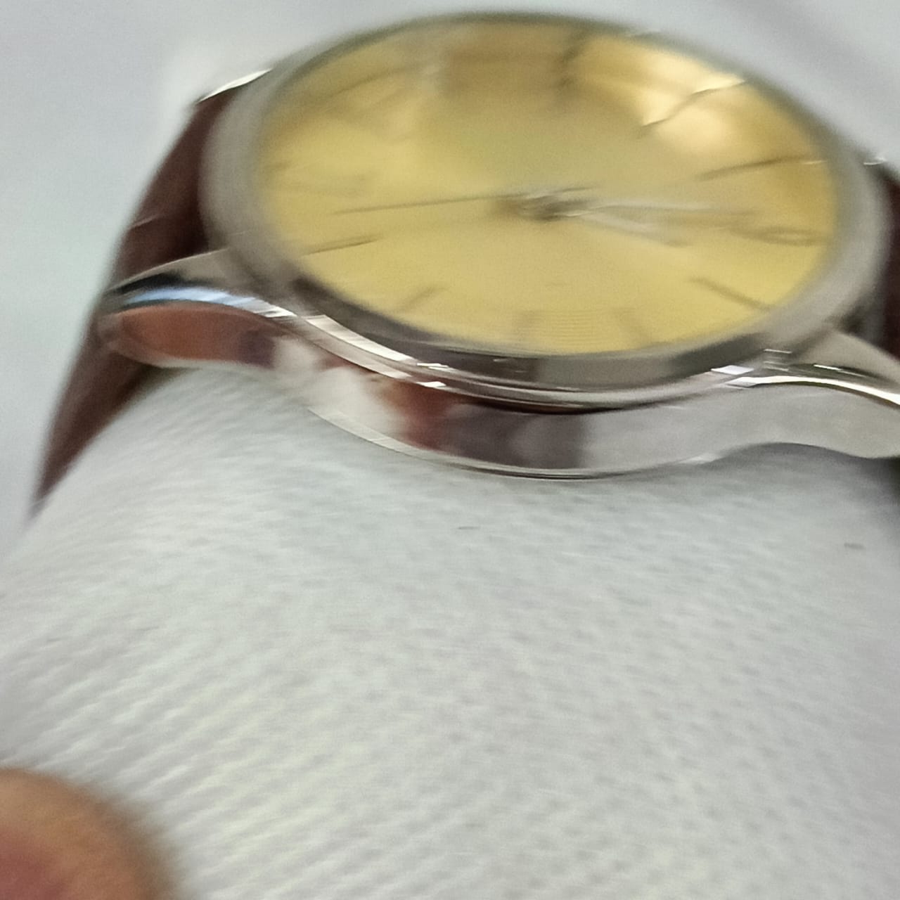 Montre quartz homme original