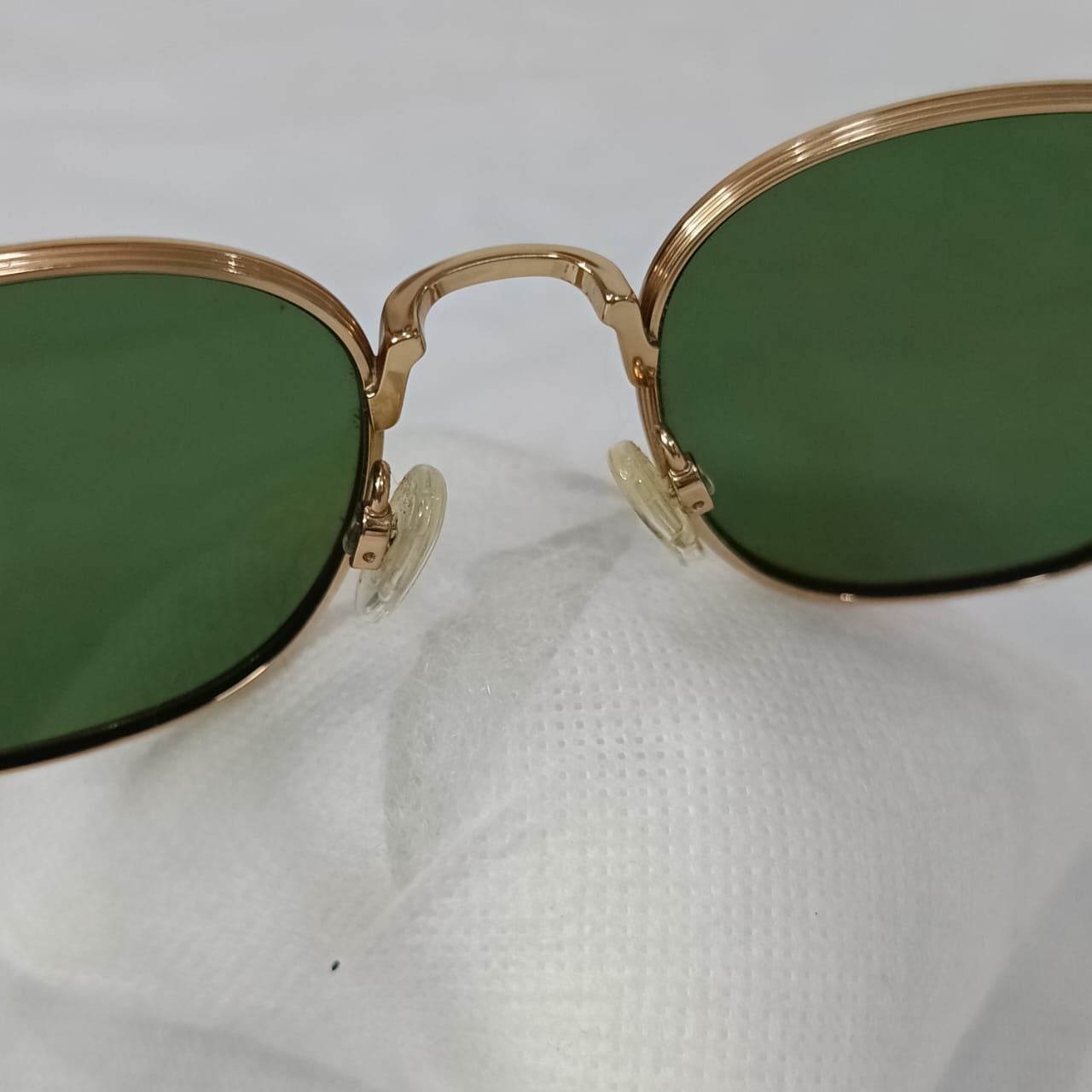 Lunette original en plaqué or vintage