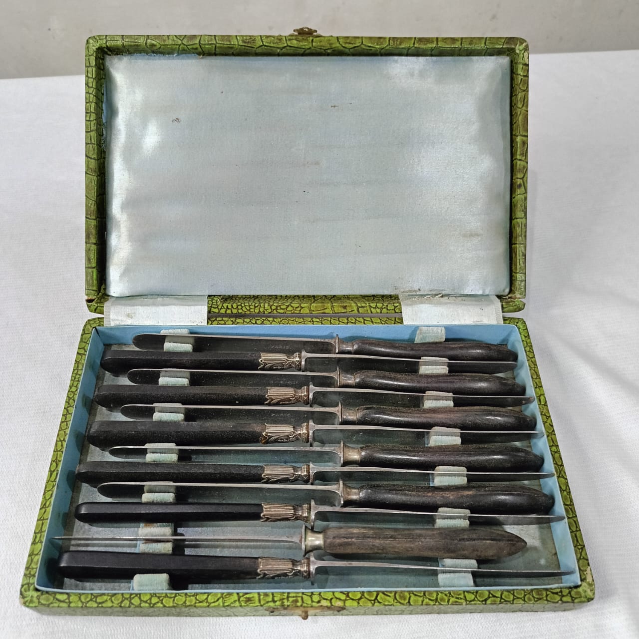 Coffret argenté antique vintage 12 pièce