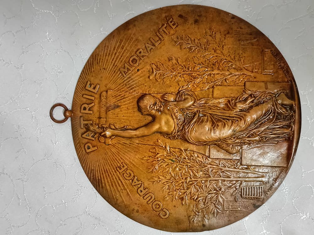 Pièce Art déco en bronze ancien 26cm