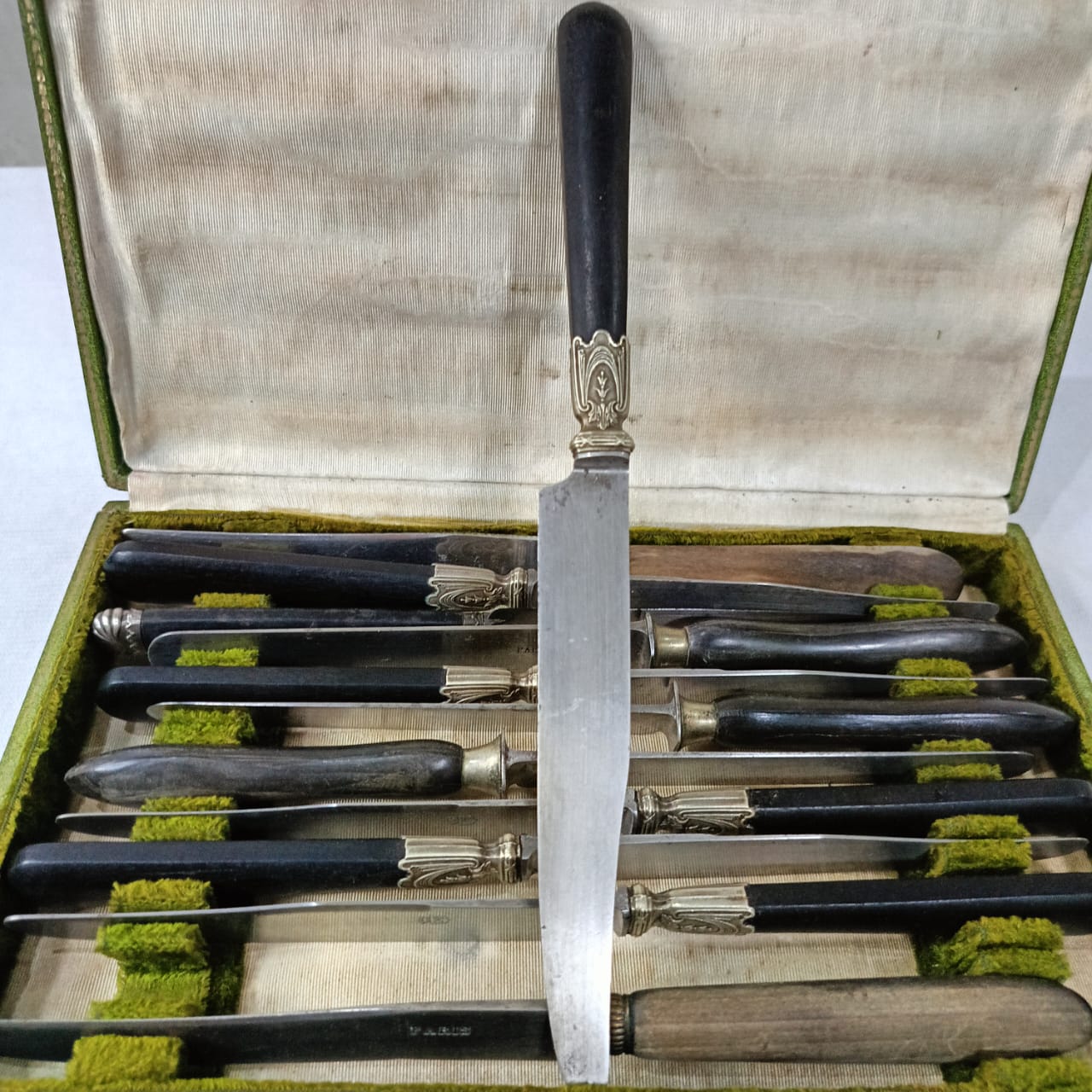 Coffret argenté antique vintage 12 pièce