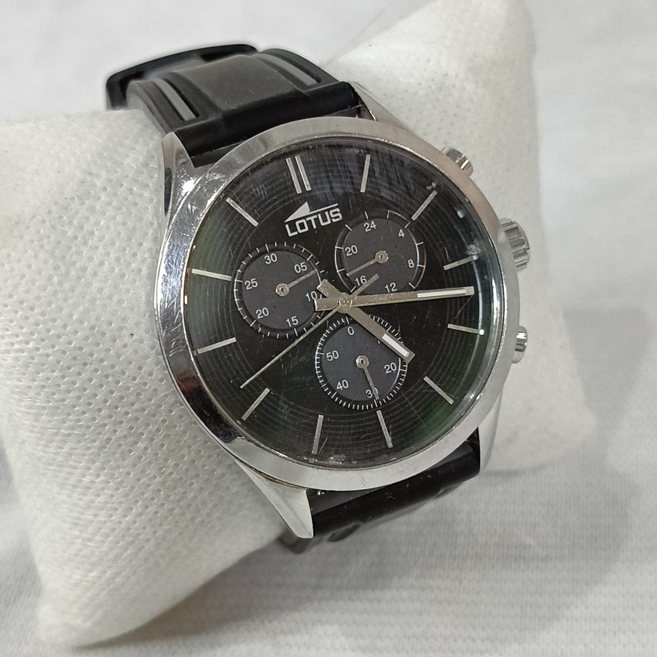 Montre lotus chronographe Quartz
