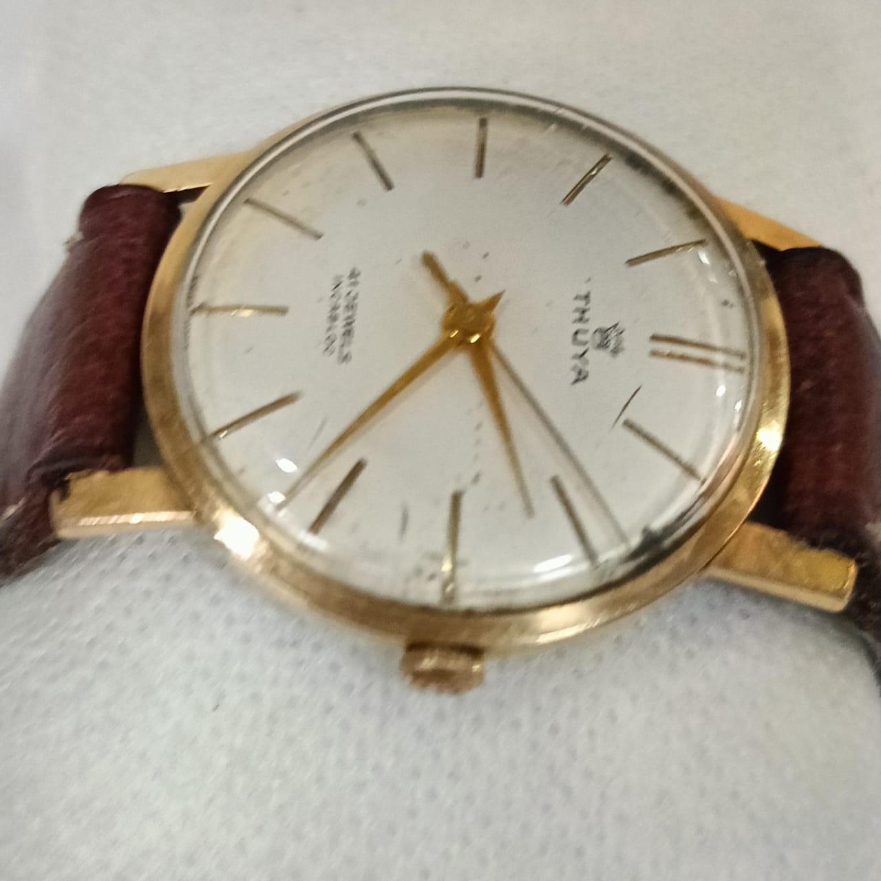 Montre thuya mécanique en plaqué or 20g vintage original