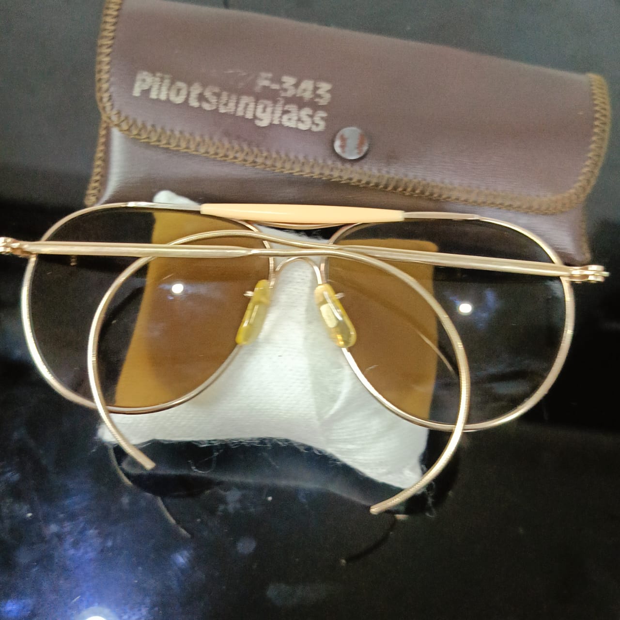 Lunette pilotsunglass américain en plaqué or vintage original