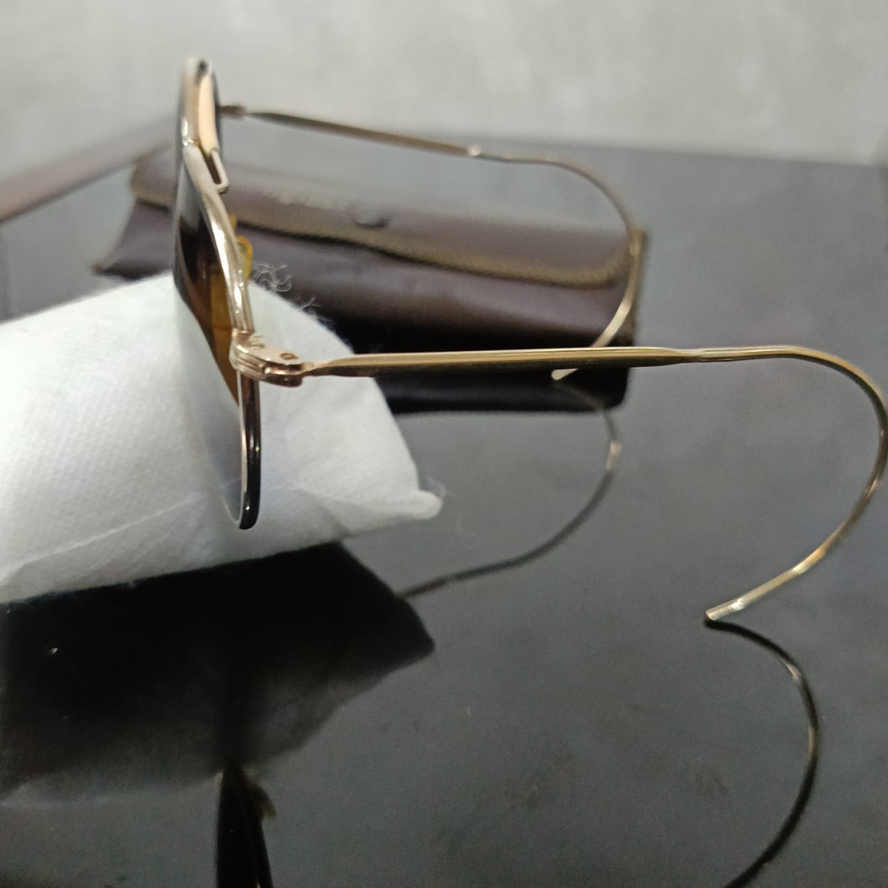 Lunette pilotsunglass américain en plaqué or vintage original