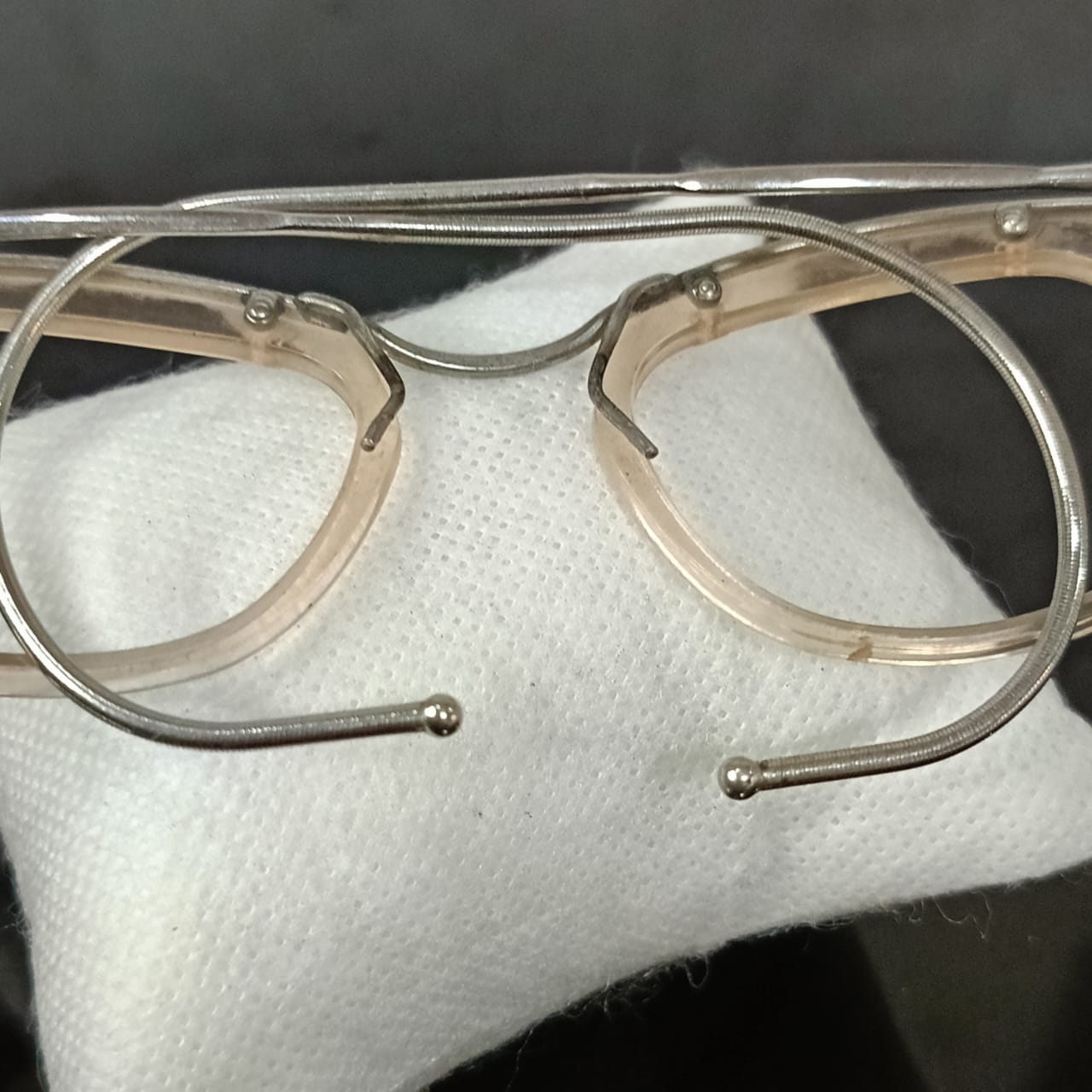 Cadre du lunette vintage original